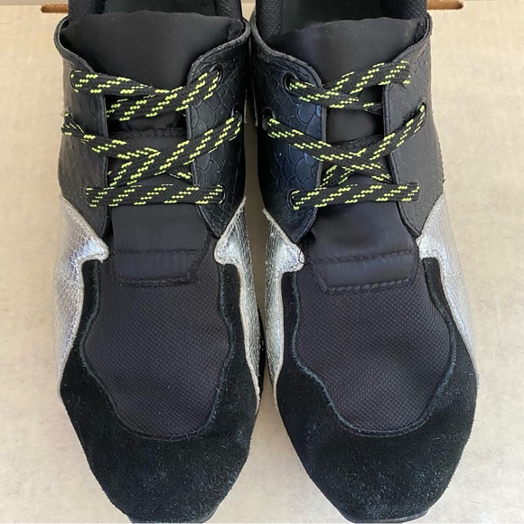 Steve Madden Men's Ridge Black & Silver Leather Sneakers Size 10M - Picture 3 of 9